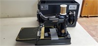 1950 Singer Sewing Machine Featherweight Model