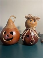 Gourd art scarecrow & jack-o’-lantern