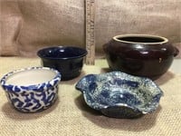 Vintage stoneware pottery. Pfaltzgraff bowl