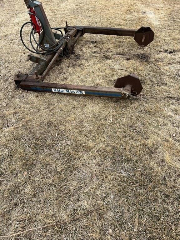 OFFSITE MELFORT: 3 Point Hitch Bale Arm