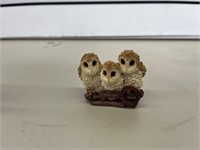 Decorative Set of Owl Themed Statues