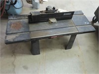 CRAFTSMAN ROUTER TABLE