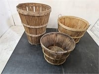 3 Baskets Orchard, Bushel, 1/2 Bushel