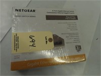 NETGEAR ETHERNET SWITCH