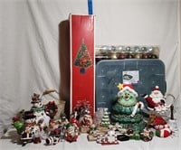 Christmas Decorations, Ornaments w/ Case
