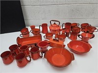 Metlox Poppytrail Red Rooster Tea Pot, Bowls+
