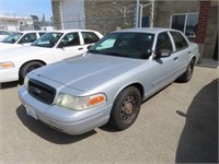 2007 FORD CROWN VIC   GREY