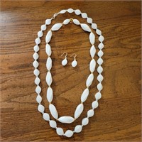 White Costume Necklaces & Earrings Set
