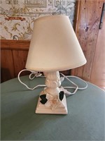 Ceramic 10" lamp with flower