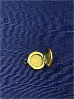 Sterling Silver locket pendant