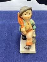 HUMMEL figurine Lonely wanderer