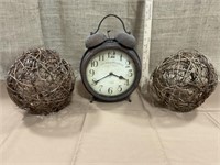 Vintage look- alarm clock- untested, grapevine