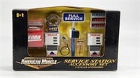 AMERICAN MUSCLE 1/18 SCALE SERVICE STATION SET