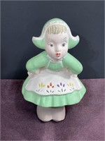 Ceramic Dutch Holland girl figurine