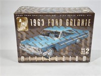 AMT 1/25TH 1963 FORD GALAXIE SPECIAL EDITION MODEL