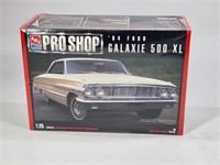 AMT PRO SHOP 1/25TH '64 GALAXIE 500 XL MODEL KIT