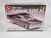 AMT 1/25TH 1965 FORD GALAXIE 500 XL MODEL KIT NISB