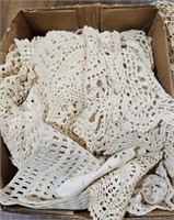 VINTAGE LINEN BOX LOT