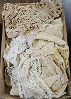 VINTAGE LINEN BOX LOT