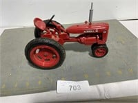 IH McCormick Farmall Super C, Classic Farm Toy