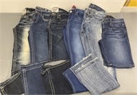 5 Denim Pants & 1 Women’s Shorts- Size 25