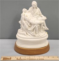 Austin Prod '72 Pieta Michelangelo Statue