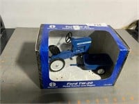 Ertl NH Ford TW-20 pedal tractor & wagon, 1/8