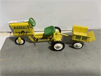 Murray Big 4 pedal tractor & cart