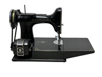 1947 Featherweight 221 Singer Sewing Machine