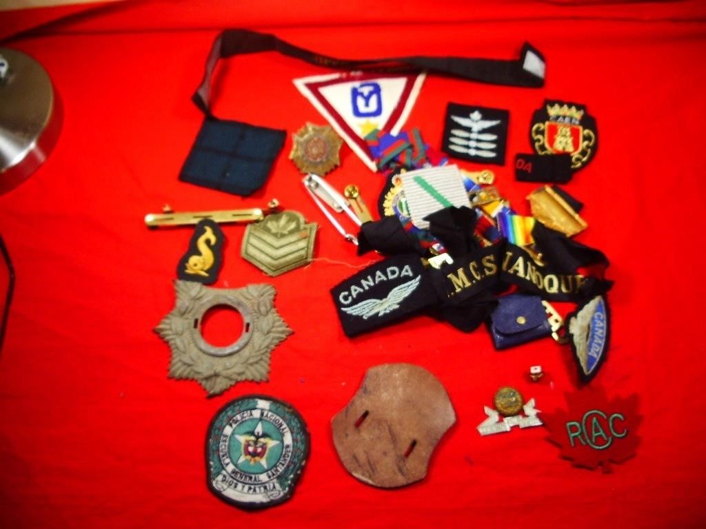 MIXED MILITARY LOT