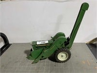 Oliver 1850 w/JD long-nose mounted corn picker