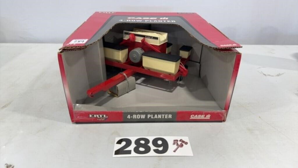 ERTL CASE iH 4-ROW PLANTER