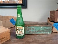 tin and 7up bottle