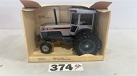 SCALE MODELS 185 WHITE TRACTOR