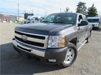 2011 CHEVROLET SILVERADO 1500 LT 317917 KMS