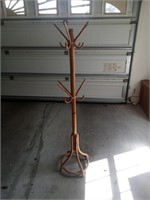 Wooden coat hanger 
59x
12