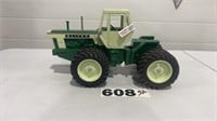 SCALE MODELS 2455 OLIVER WITH CAB