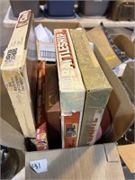 Box of games including Clue, checkers and more