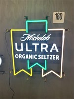 MICHELOB ULTRA BAR LIGHT 24" X 20"