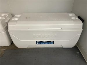 Igloo MAXCOLD 150QT Cooler