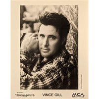 Musician Vince Gill signed photo
