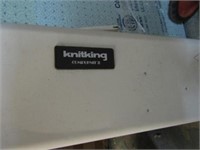 KNITKING RK900 KNITTING MACHINE