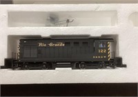 H10-44 Locomotive With Sound & DCC