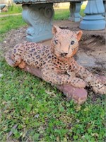 Cheetah Yard Decor