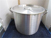 DEEP FRYER POT & BASKET