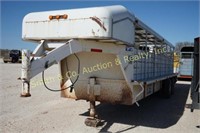 1994 GOOSENECK 24' STOCK TRAILER