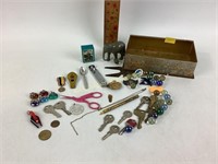 Lead toy elephant, marbles, Washington DC mini