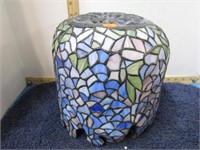 STAINED GLASS LAMP SHADE