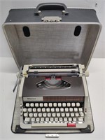 Wedgefield 200 Typewriter