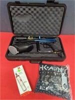 Spyder Paintball gun and accessories